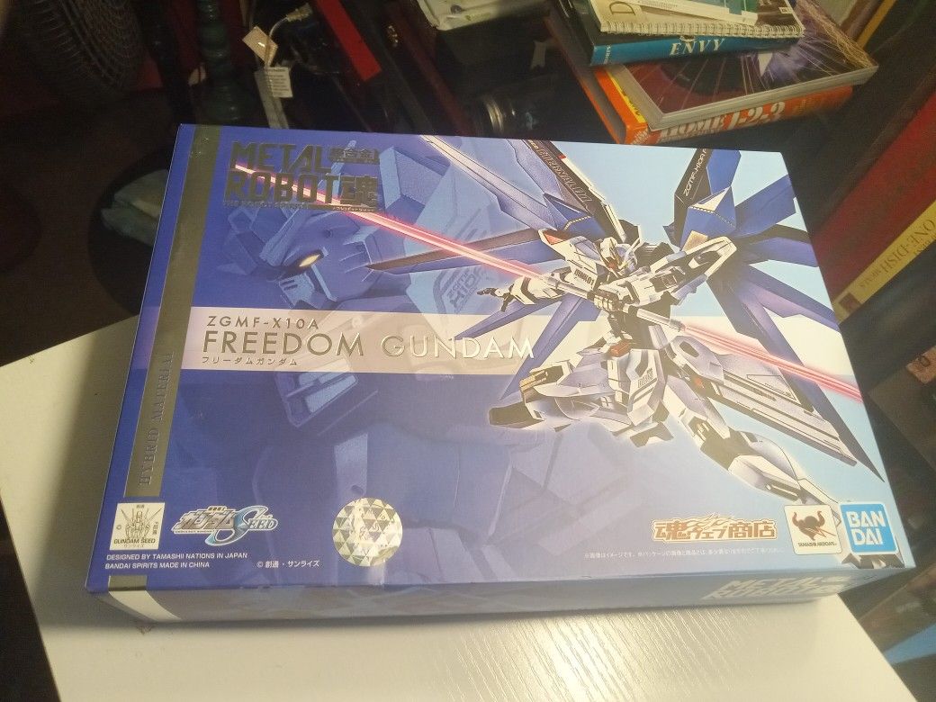 Metal Robot Spirits FREEDOM GUNDAM Action Figure BANDAI from Japan Used