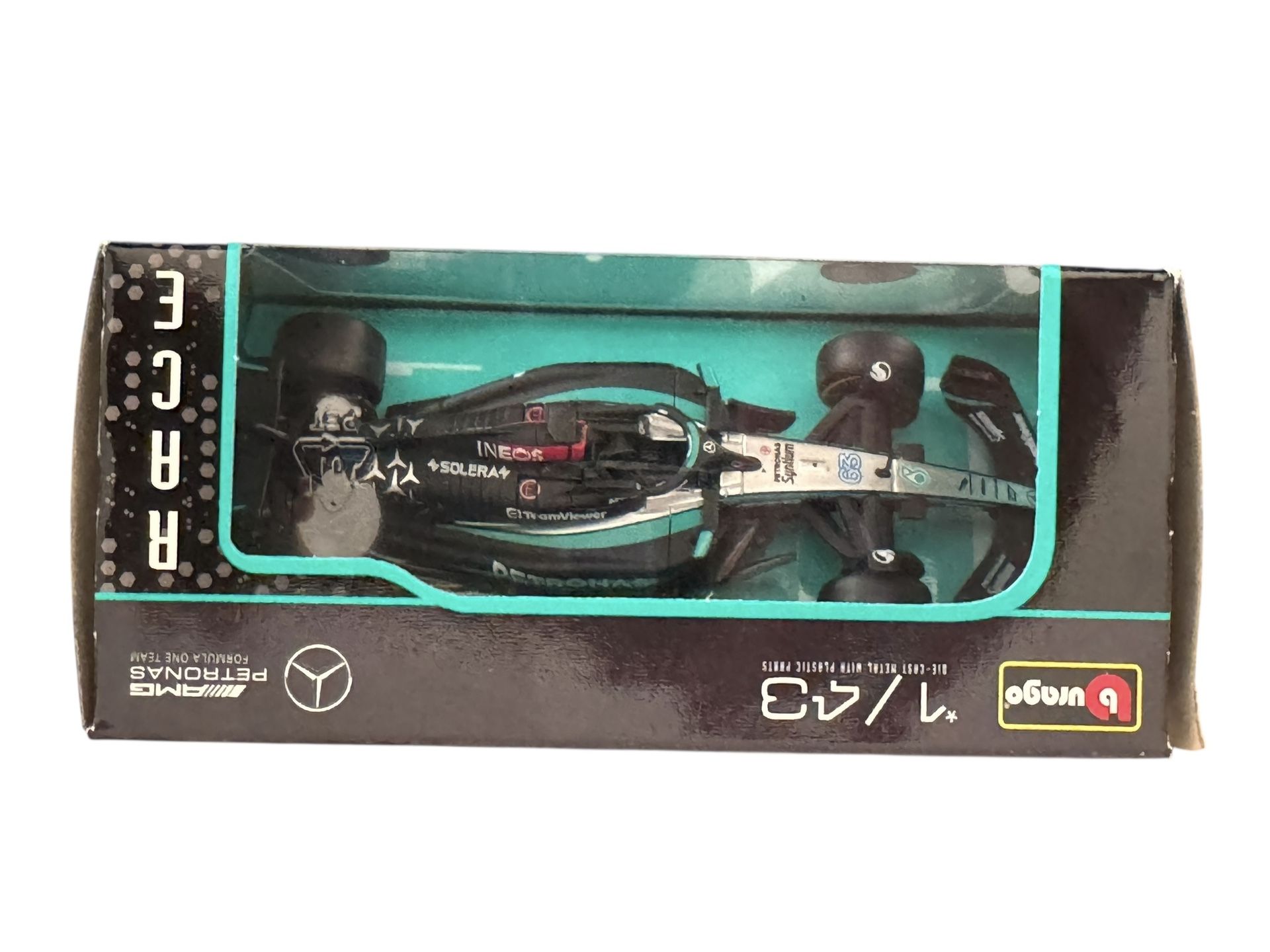 1/43 Burago 2025 George Russell #63 F1W15 AMG PETRONAS FORMULA One Team