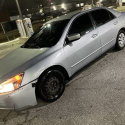 2004  Honda Accord 