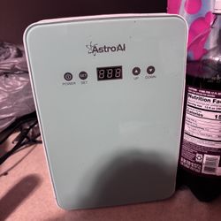 Astro Ai Mini Skincare Fridge
