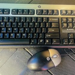 HP Keyboard with USB Mouse 