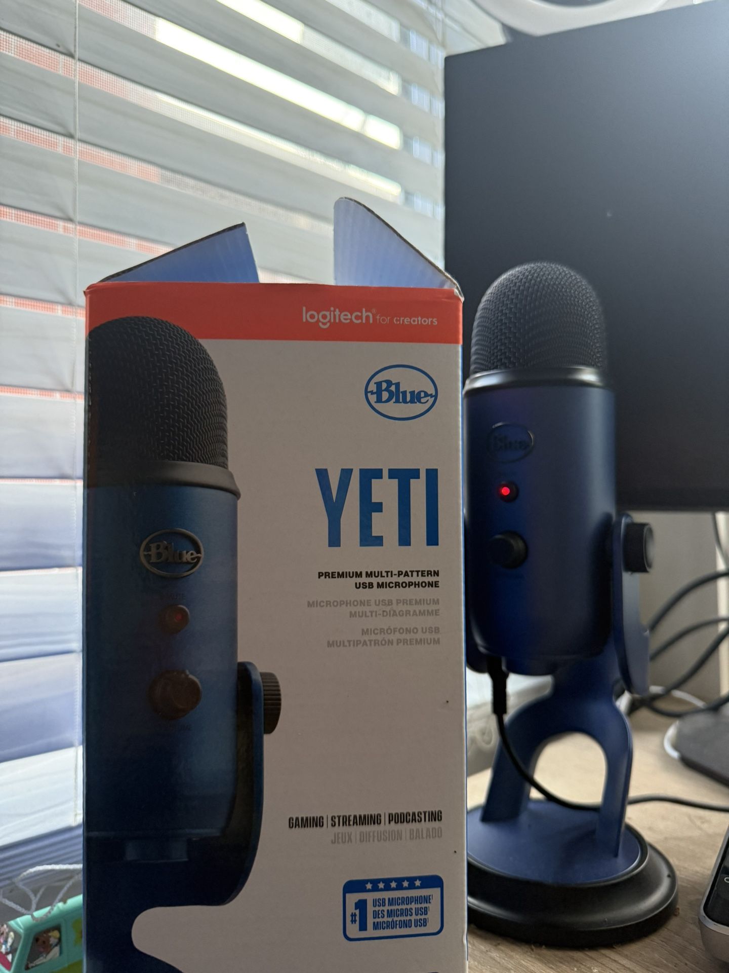 Yeti Microphone (Blue)