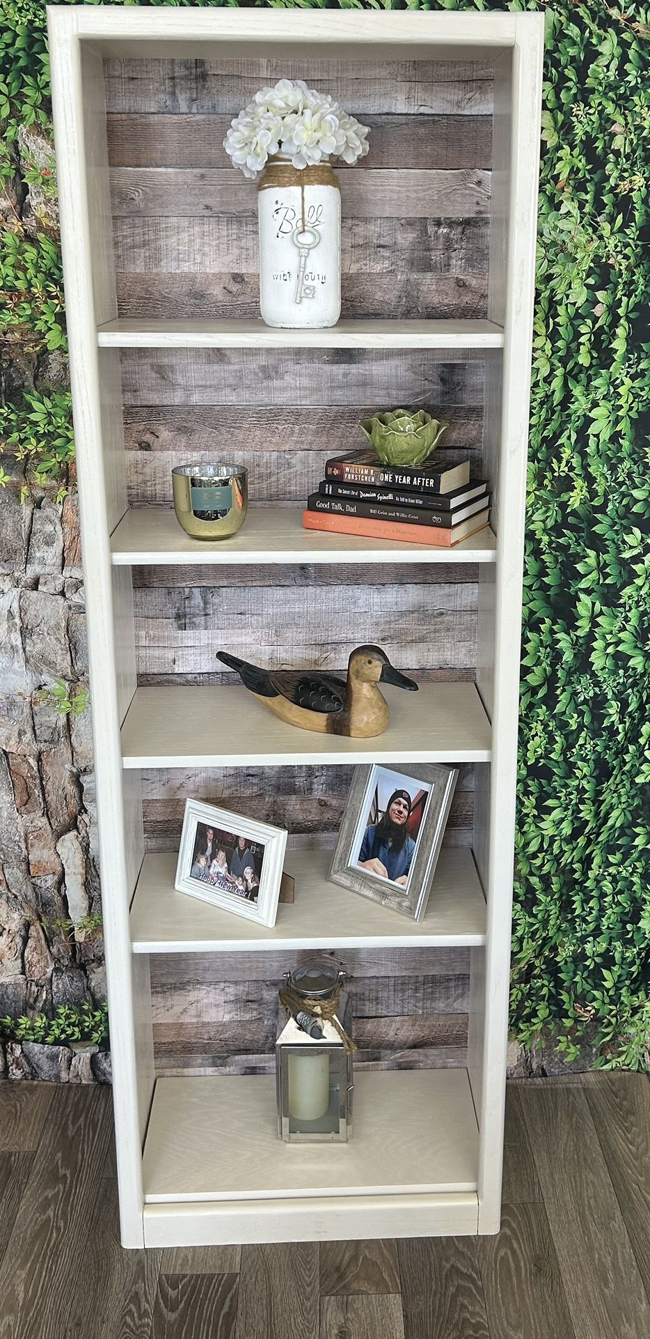 Refinished Solid Oak Shelving Unit – Vintage Charm, Modern Finish