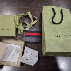 GUCCI WALLET 