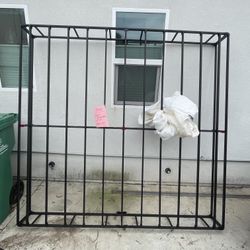 FREE items IN ALLEY behind 1258 Cypress Ave