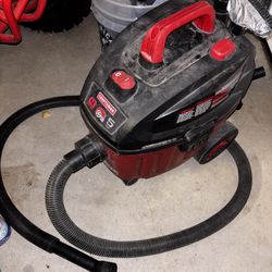 Wet/Dry Shop Vac