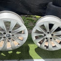 Tesla 20” OEM Rear wheels in Prestige Condition Tesla Model X Two wheels 