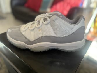 Jordan 11 Retro Low