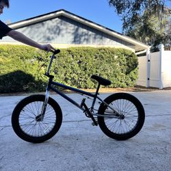 Mongoose Legion L60 Like Brand New