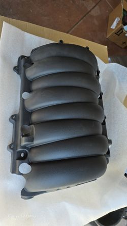 2018 Tahoe Manifold Cover 