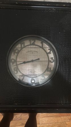 Black Sterling & noble clock