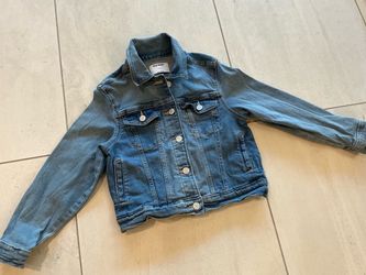 Girls Jean Jacket. Size 8