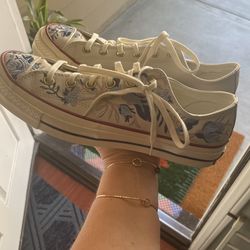 Brand New Women's Converse