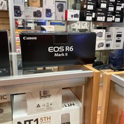 Canon EOS R6 II Body Only 