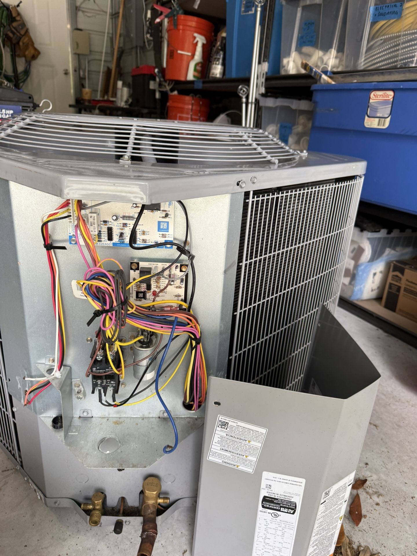 HVAC Outdoor Condenser /Air Conditioner