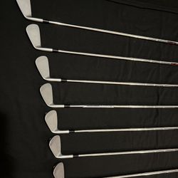 Men’s TaylorMade Golf Clubs