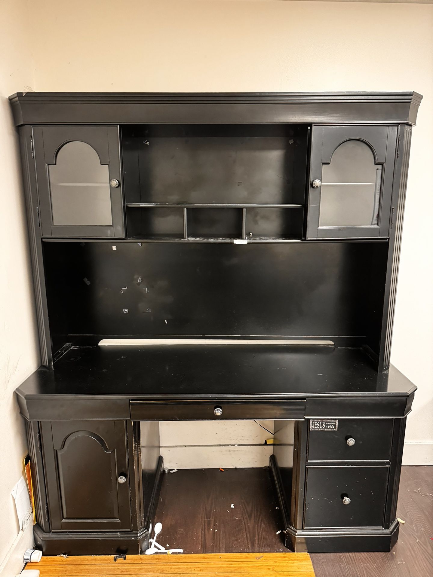Free Furniture