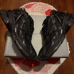 Balenciaga Runner Size 11