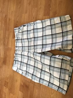 New Roebuck shorts size 36 from sears
