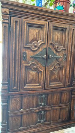 Dresser