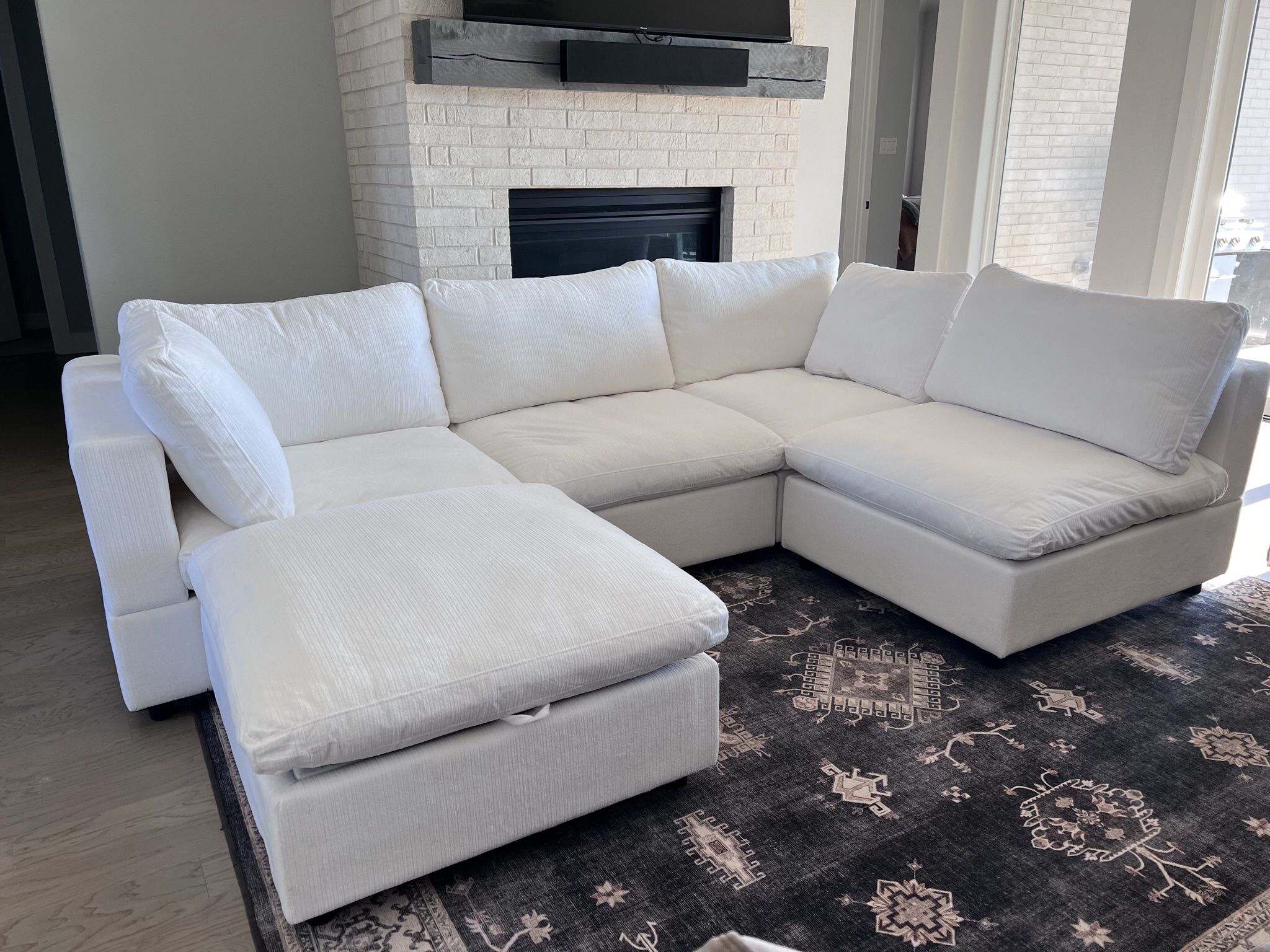 Brand New In Box - Sectional Cloud Couch - Free Delivery