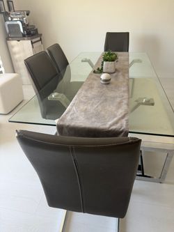 Dinning Set