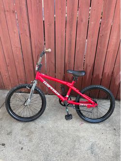Red WIPEOUT 20-inch BMX kids bike