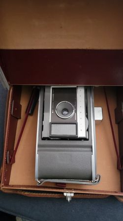Vintage Polaroid Land CAMERA