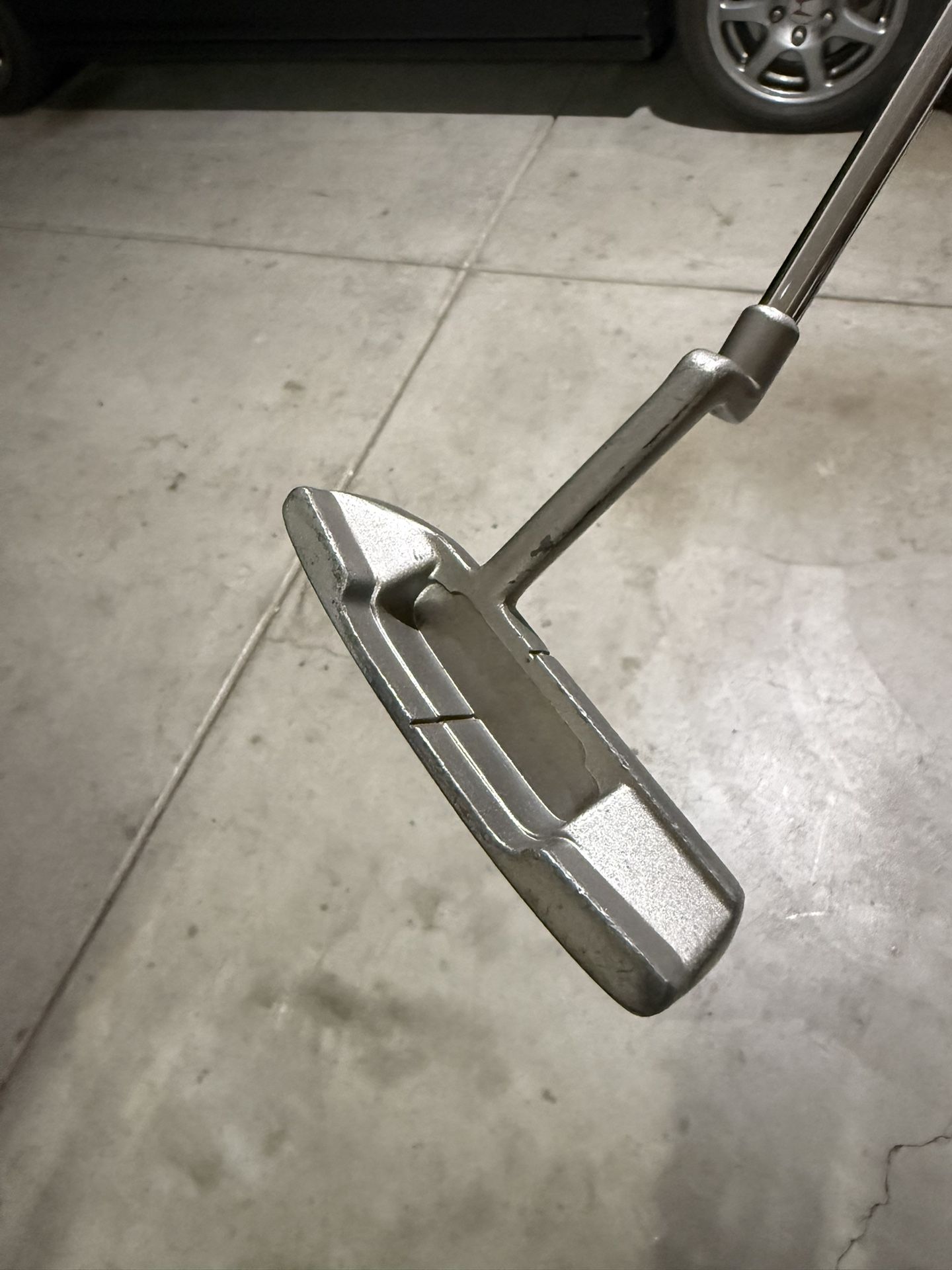 Pinseeker Golf Putter