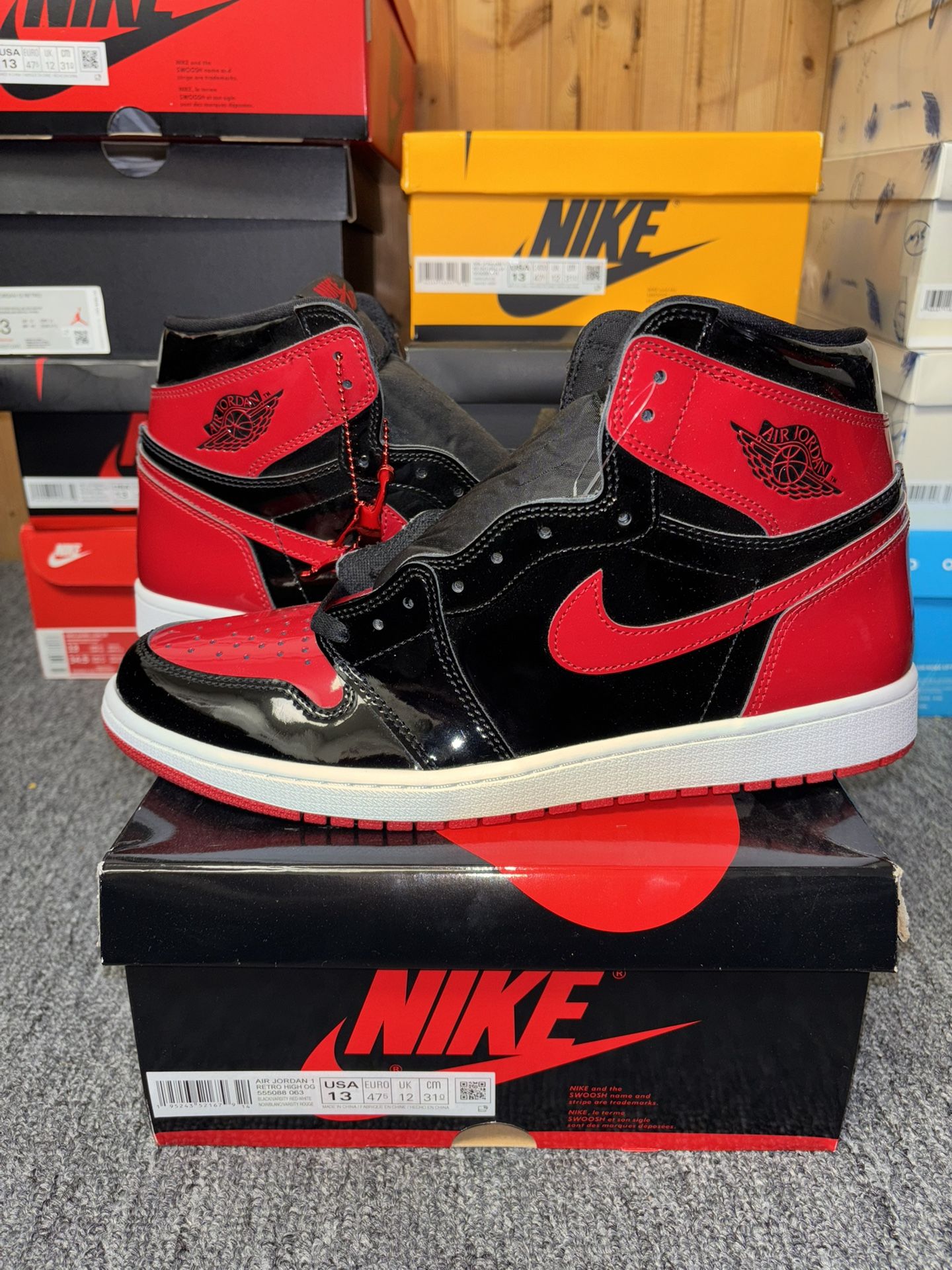 Jordan 1 High OG “Patent Bred) Size 13