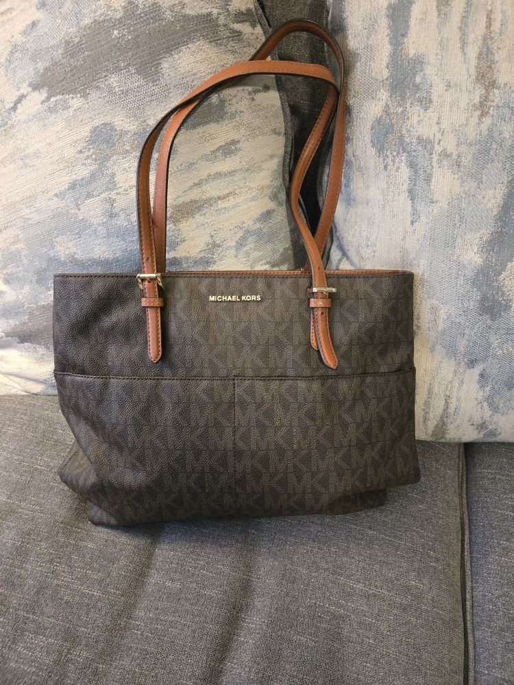 MICHAEL KORS BEDFORD PURSE