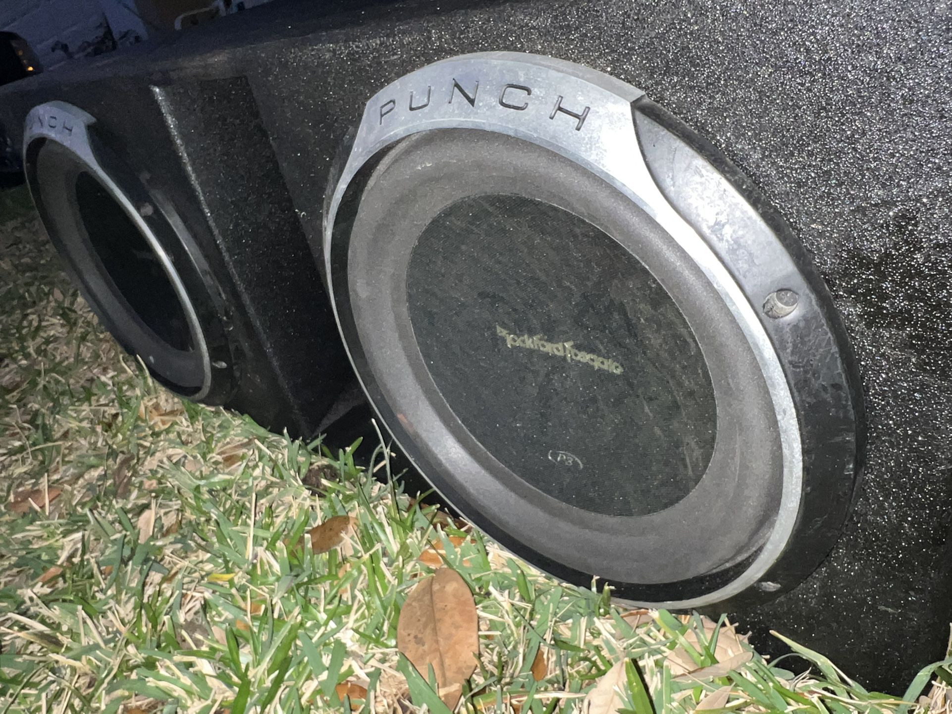 12s Rockford Fosgate Punch P3 With Q Bomb Ported Pro Box 