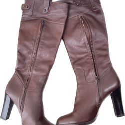 Boots Banana Republic