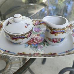 Sugar and Creamer Set