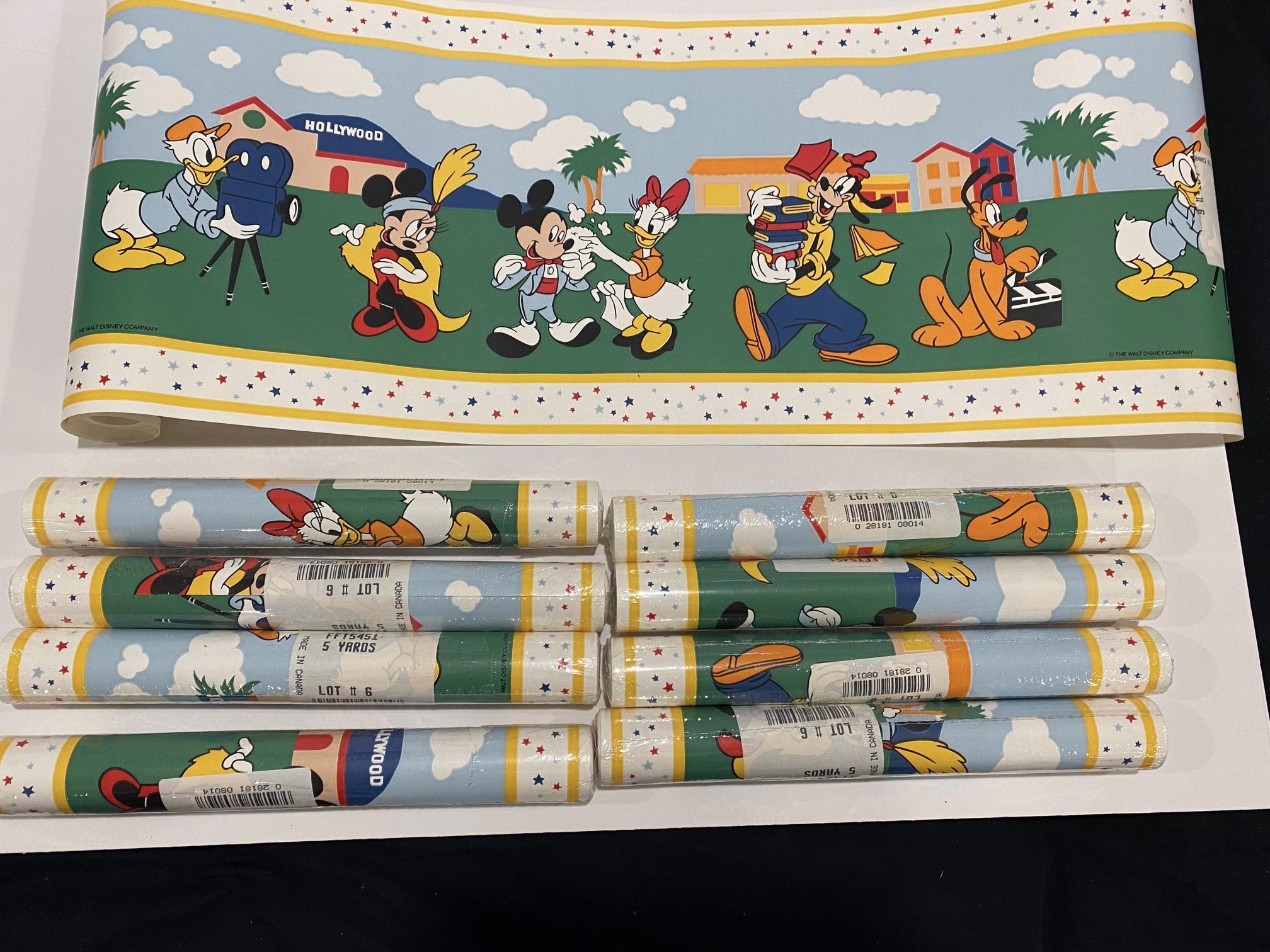 (9) NEW Vintage Walt Disney Wallpaper Border Hollywood Movie Mikey Minnie Mouse Goofy Donald Pluto