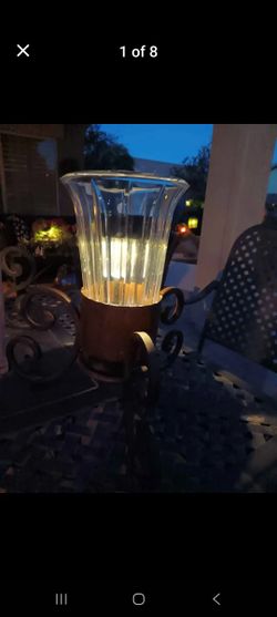 $18 Vintage Crystal Glass Shade Garden Lantern Solar Light On A Rod Iron Base 