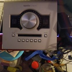 Universal Audio Interface 