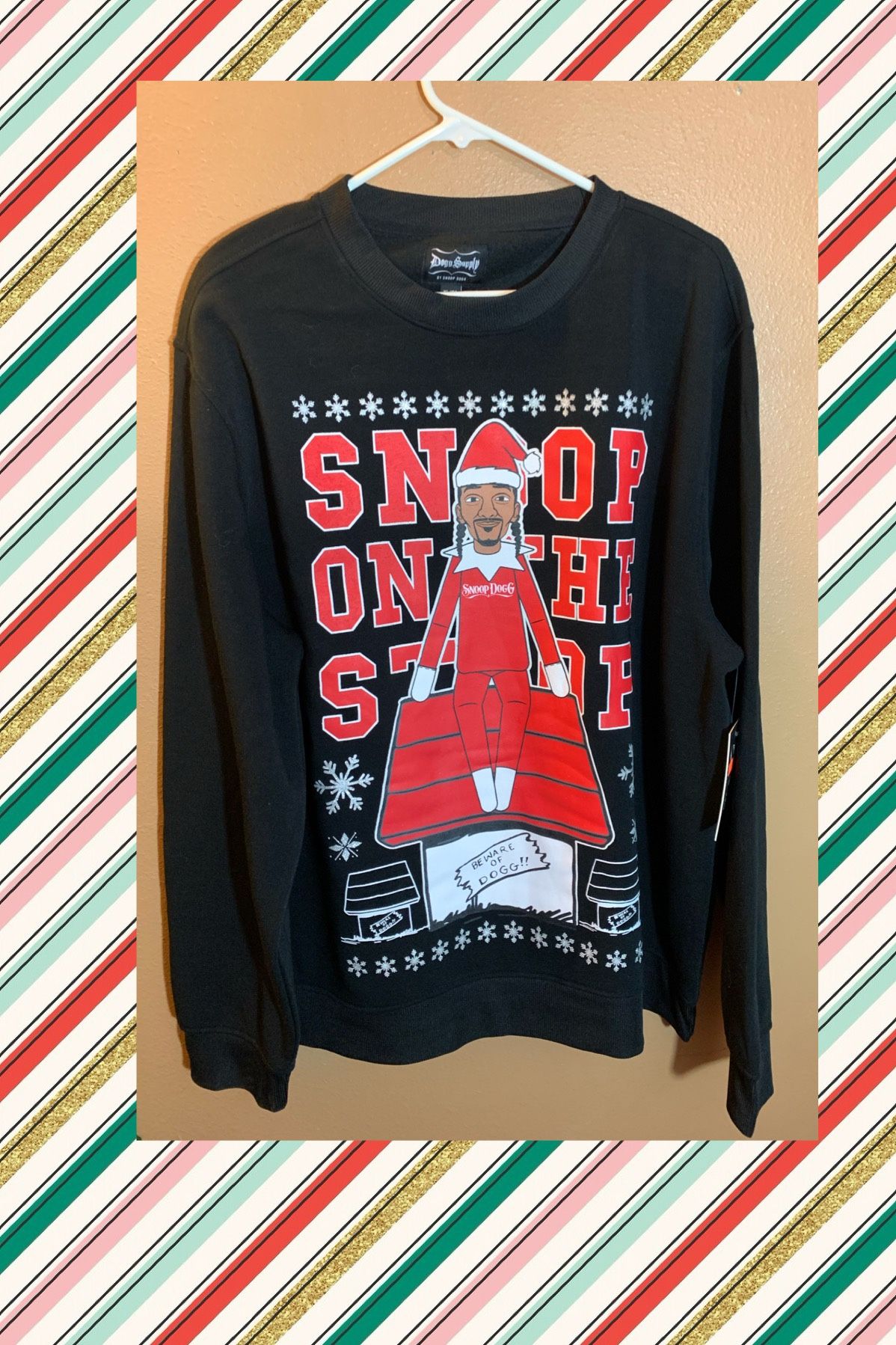 Snoop on the Stoop Christmas Elf Sweatshirt by Dogg Supply NWT
