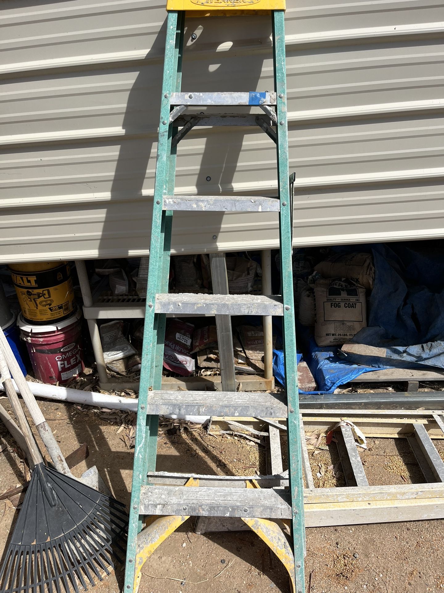 LADDER