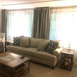 92” Sofa In Excellent Condition
