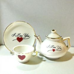 Miniature Porcelain “I Love You” Tea Set – Teapot, Teacup & Saucer – Romantic Decor