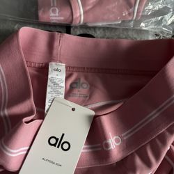 Alo Yoga Women’s Set Pink Size M/8