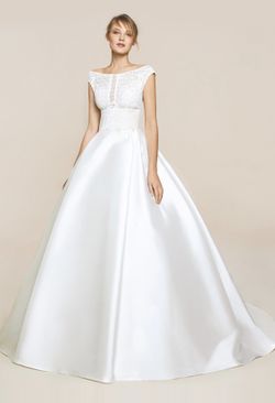 Wedding Dress Jesus Peiro From Spain