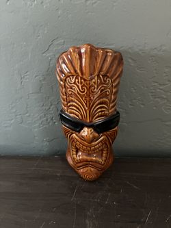 2005 “THE TIKINATOR” Tiki Farm “NIETVELD” Brown 8” Tiki Vase w/ Sunglasses.