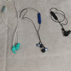 Selling 3 Wireless Ear Buds 