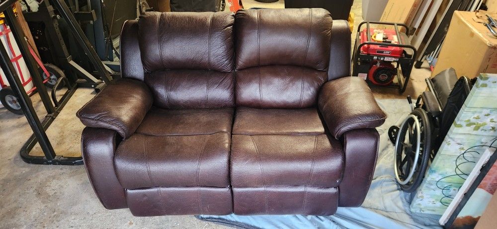 Loveseat Recliner