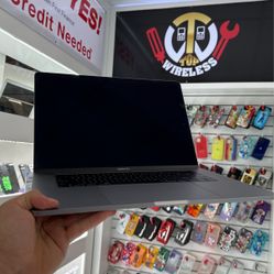 MacBook Pro 16 Inch 2019 512GB 16 Ram