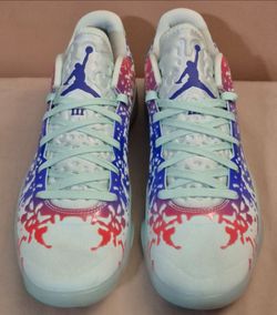 Jordan Zion 3 "Mud,Sweat and Tears" - Mn(Sz 8.5)