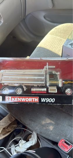Diecast Kenworth w900