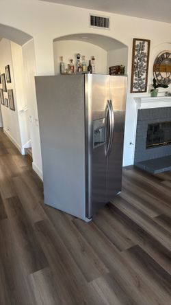 Frigidaire Refrigerator